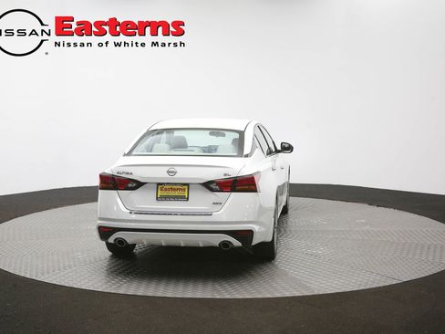 Used 2023 Nissan Altima 2.5 SL AWD/4WD image 38