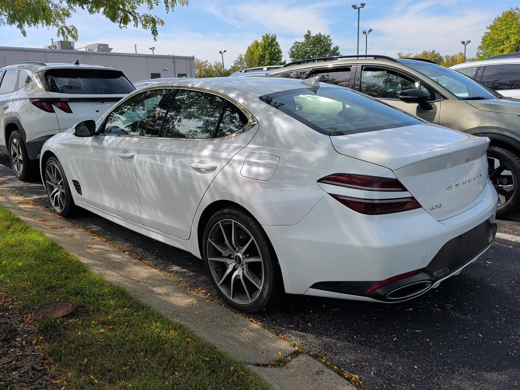 Used 2025 Genesis G70 2.5T AWD/4WD image 2