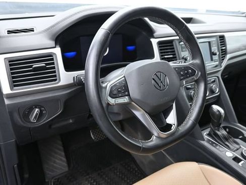 Used 2022 Volkswagen Atlas Cross Sport SE AWD/4WD image 24