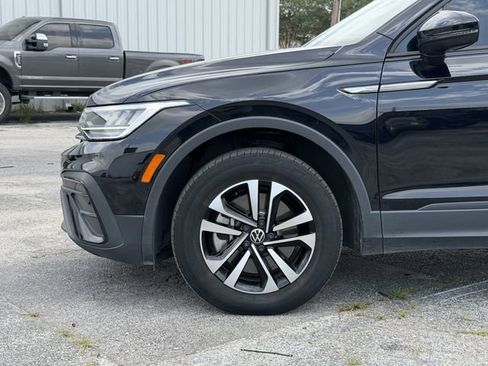 Used 2023 Volkswagen Tiguan S FWD image 9