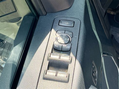 Used 2021 Ford F250 Lariat w/ Lariat Ultimate Package image 18