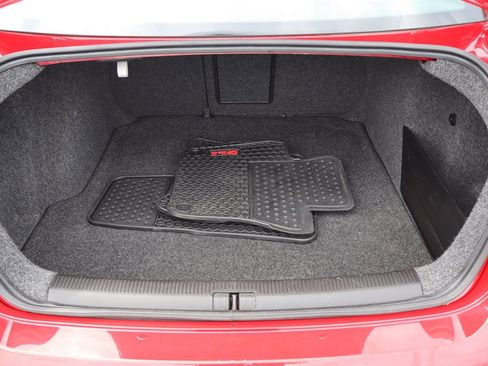 Used 2009 Volkswagen Jetta GLI FWD image 33