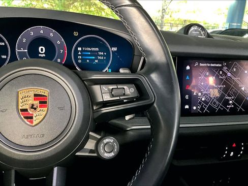 Used 2024 Porsche Cayenne image 24