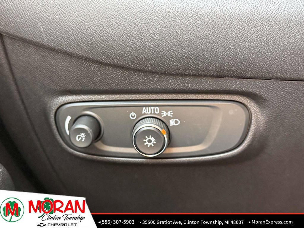 Used 2024 Chevrolet Equinox RS FWD image 27