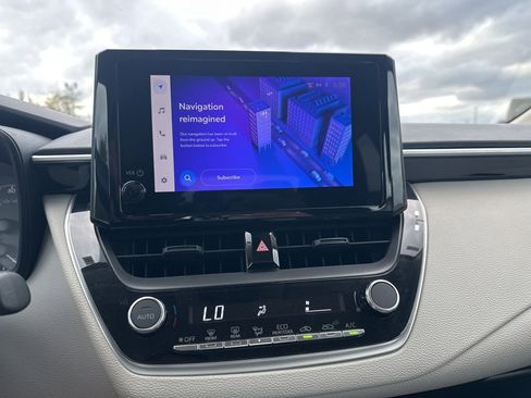 Used 2024 Toyota Corolla LE image 16