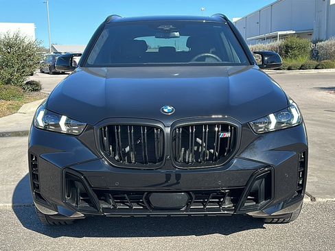 Used 2026 BMW X5 M60i image 11