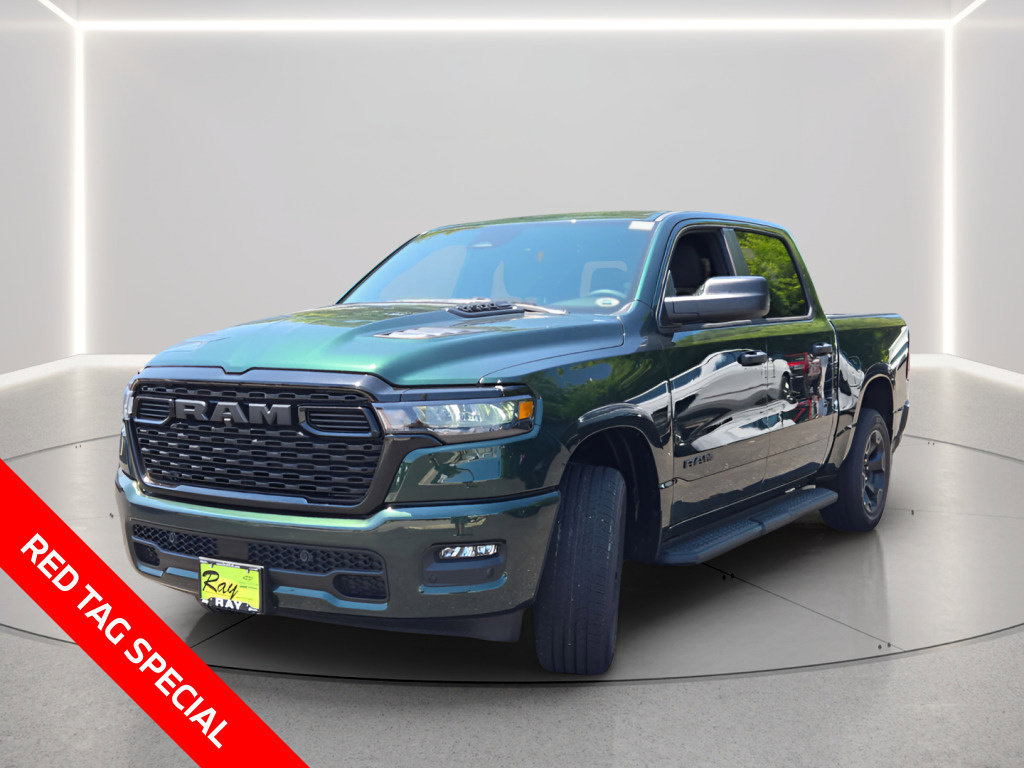 New 2026 RAM 1500 Express AWD/4WD image 4