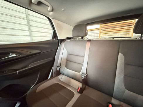 Used 2025 Chevrolet TrailBlazer LT image 37