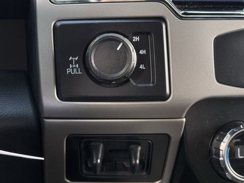 Used 2022 Ford F250 Lariat w/ Lariat Value Package AWD/4WD image 21