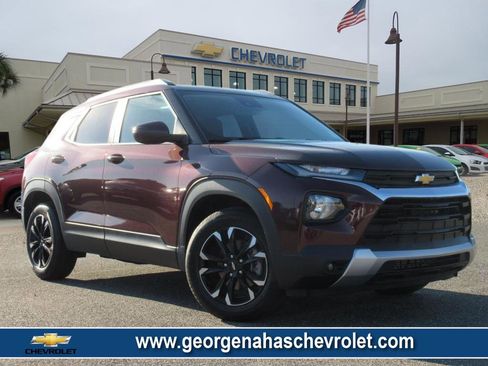 Used 2022 Chevrolet TrailBlazer LT w/ Convenience Package image 1