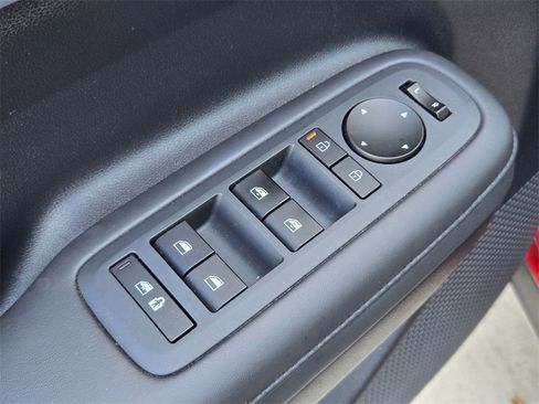 Used 2024 Hyundai Santa Fe XRT image 12