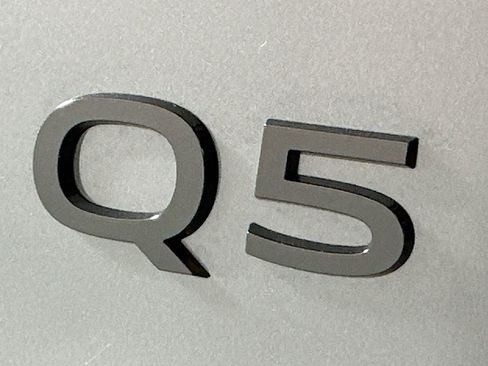 New 2025 Audi Q5 Premium Plus image 10