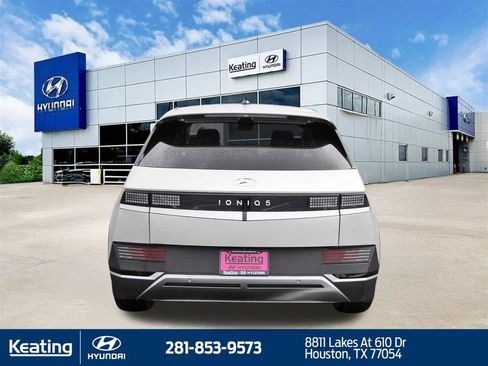Used 2023 Hyundai Ioniq 5 SEL RWD image 6