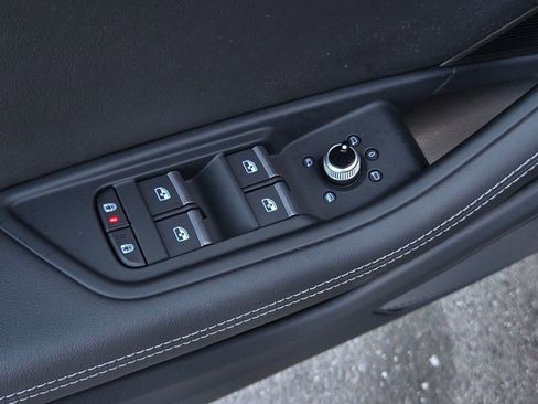 Used 2023 Audi A4 2.0T allroad Premium Plus image 11