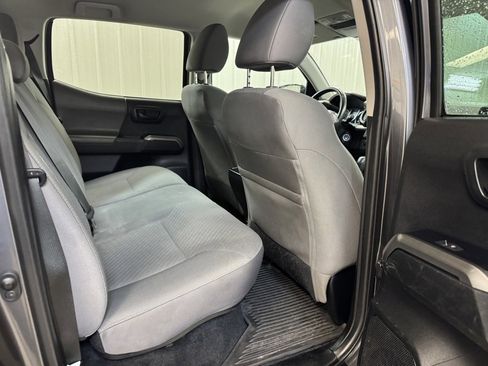 Used 2022 Toyota Tacoma SR5 image 22