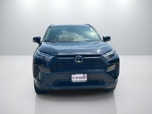 Certified 2025 Toyota RAV4 XLE FWD image 2