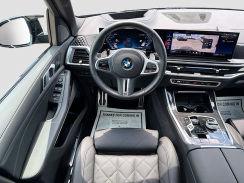 Used 2026 BMW X5 M60i AWD/4WD image 17