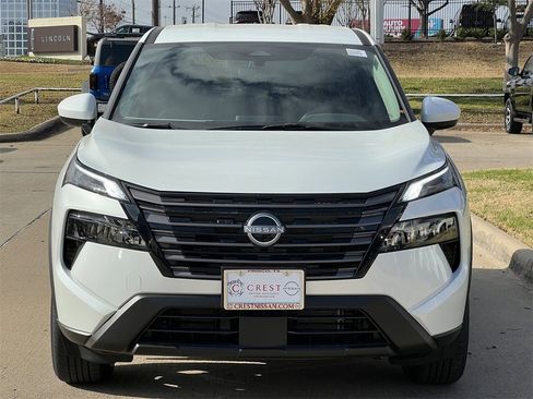 New 2026 Nissan Rogue SV image 6