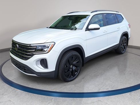 New 2026 Volkswagen Atlas SE AWD/4WD image 1
