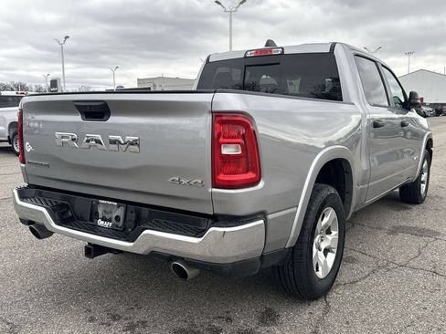 Used 2025 RAM 1500 Big Horn AWD/4WD image 6