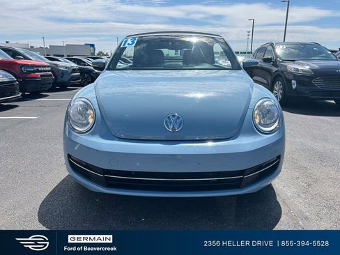 Used 2013 Volkswagen Beetle TDI FWD image 3