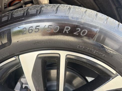 Used 2024 Acura ZDX A-Spec image 32