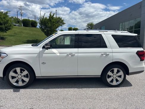 Used 2022 Ford Expedition King Ranch AWD/4WD image 9