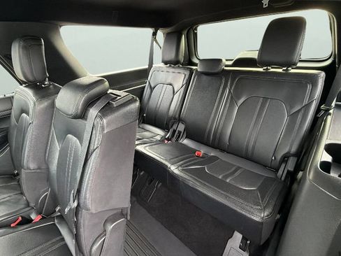 Used 2021 Ford Expedition Max Limited AWD/4WD image 28