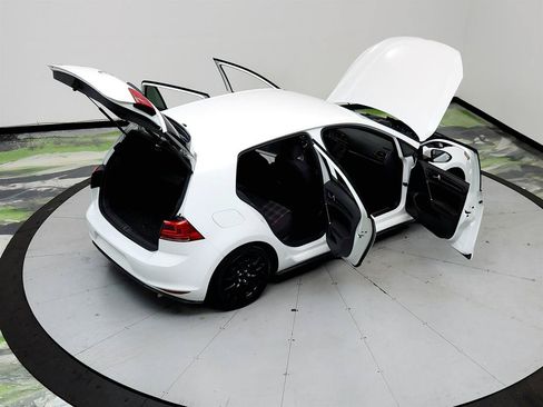 Used 2017 Volkswagen GTI S FWD image 36