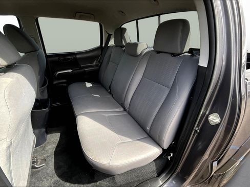 Used 2019 Toyota Tacoma SR5 image 24