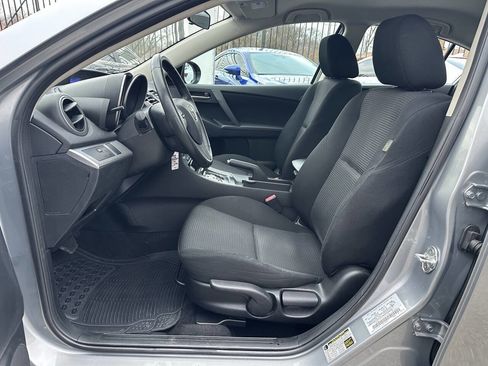 Used 2012 MAZDA MAZDA3 i Touring image 11