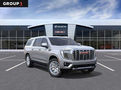 New 2026 GMC Yukon XL Denali w/ Sun & Power Step Package