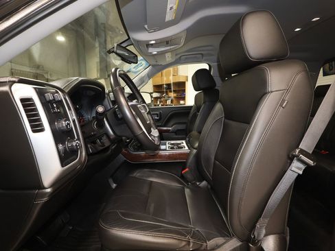 Used 2018 GMC Sierra 1500 SLT w/ SLT Premium Package image 22