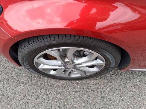 Used 2016 Mercedes-Benz C 300 Sedan image 15
