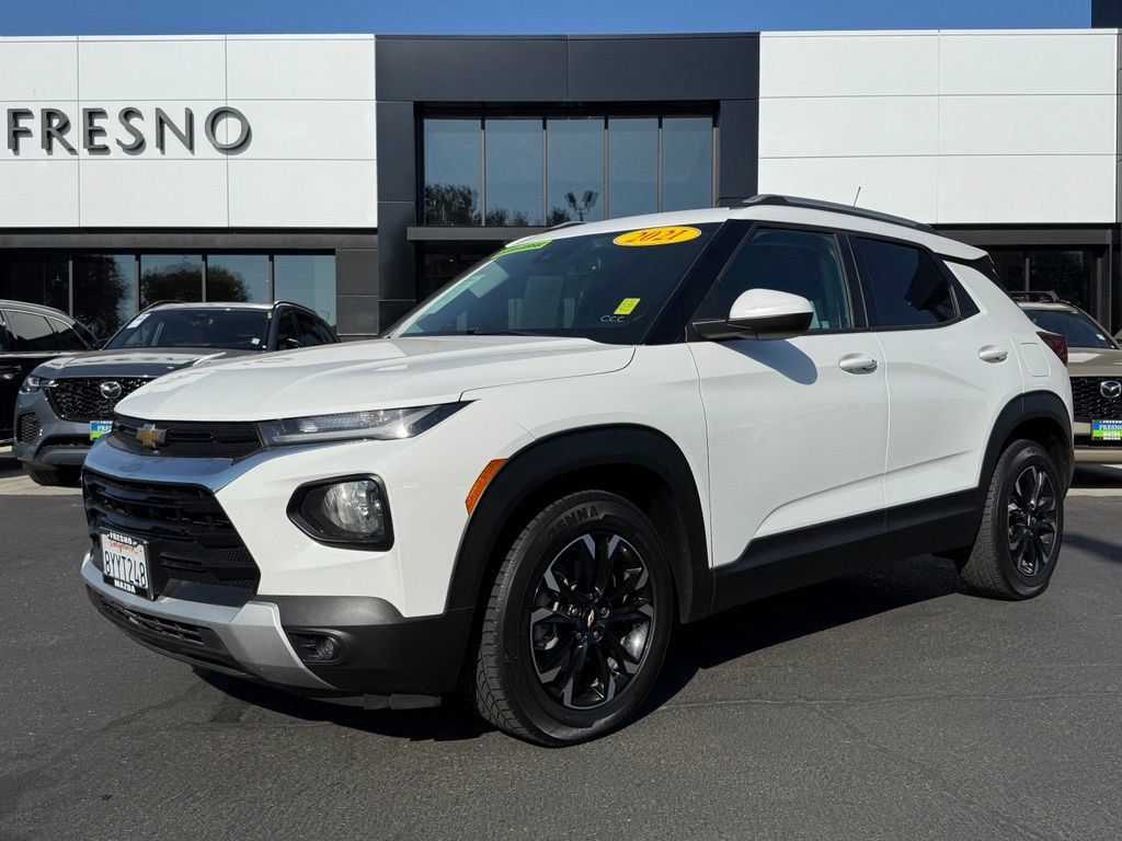 Used 2021 Chevrolet TrailBlazer LT w/ Convenience Package FWD image 5