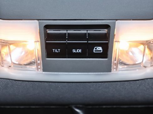 Used 2014 Ford F150 Lariat w/ Equipment Group 502A Luxury image 36