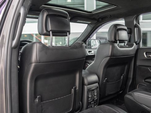 Used 2018 Dodge Durango SRT w/ SRT Interior Appearance Group image 27