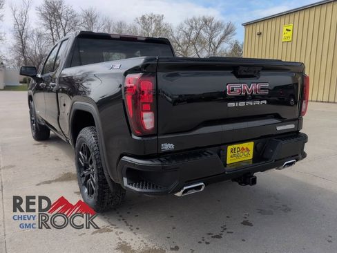 New 2025 GMC Sierra 1500 Elevation image 11