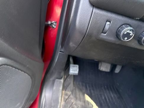 Used 2019 Chevrolet Colorado ZR2 AWD/4WD image 16