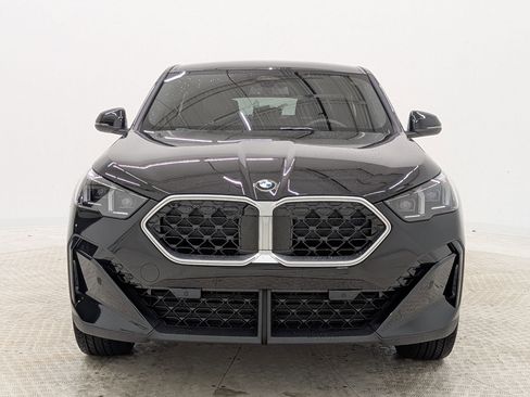 New 2026 BMW X2 xDrive28i w/ Convenience Package image 6