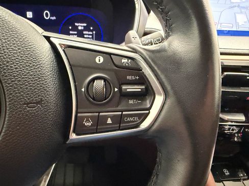 Used 2022 Acura MDX w/ Technology Package FWD image 32