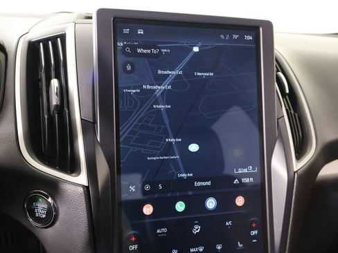 Used 2023 Ford Edge SEL w/ Convenience Package AWD/4WD image 7