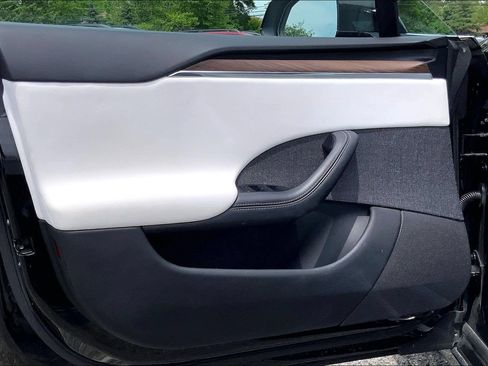 Used 2022 Tesla Model S AWD/4WD image 20