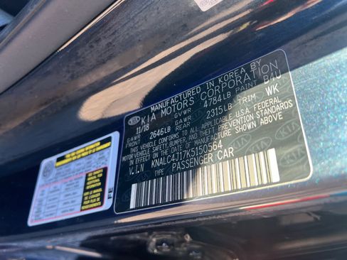 Used 2019 Kia Cadenza Technology image 17