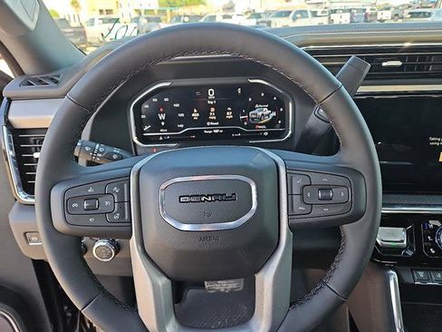 New 2025 GMC Sierra 2500 Denali w/ Denali Reserve Package image 18