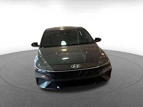 Used 2026 Hyundai Elantra Sport FWD image 13
