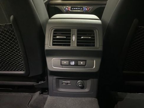 Used 2023 Audi Q5 2.0T Premium w/ Convenience Package AWD/4WD image 77