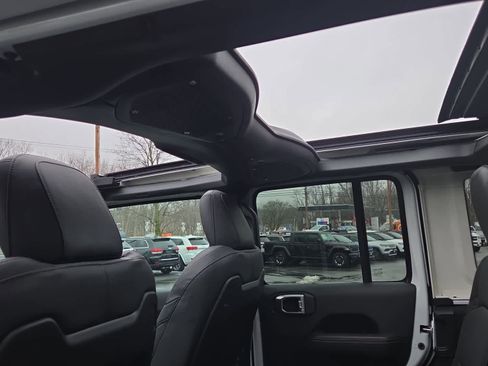 New 2026 Jeep Wrangler Sahara image 32