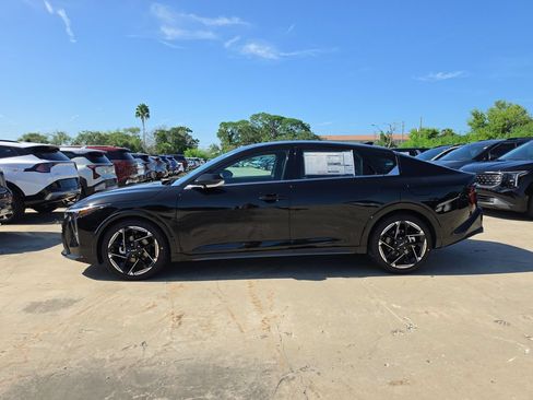 New 2026 Kia K4 GT-Line w/ GT-Line Premium Package FWD image 5