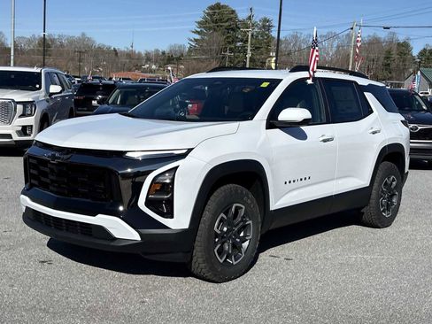 New 2026 Chevrolet Equinox ACTIV w/ Convenience Package III AWD/4WD image 4